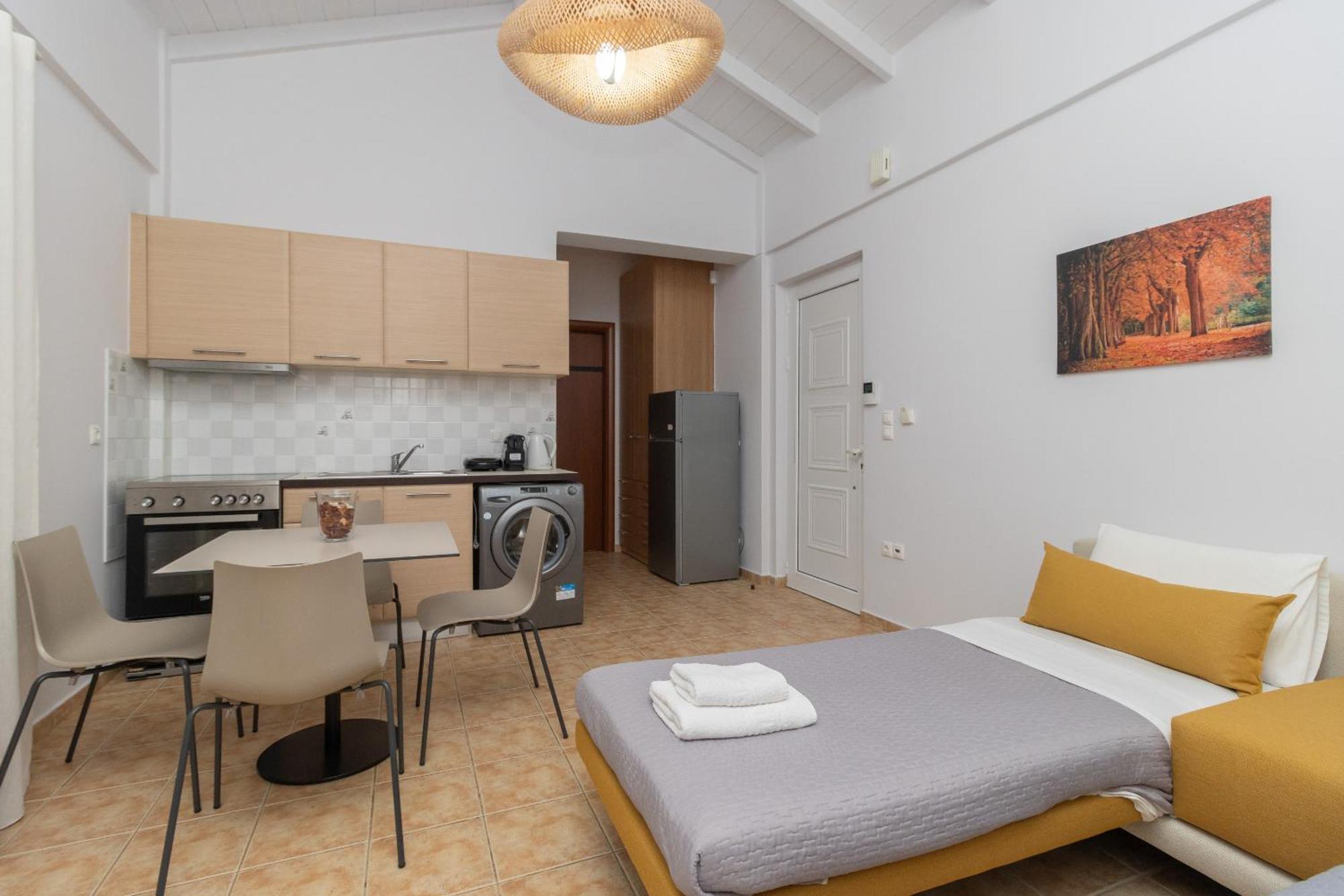 Lagouvardos Apartments Маратополіс Екстер'єр фото